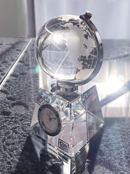 副社長ご就任のお祝いにメッセージ入り時計の贈り物